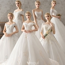 Niedrogie Kość Słoniowa Suknie Ślubne 2018 Suknia Balowa Z Koronki Kwiat Perła Rhinestone Cekiny Bez Pleców Trenem Kaplica