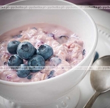 Jagody w puszystym musie