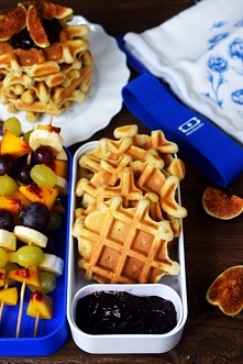 Wegańskie, bezglutenowe gofry z puree z bananów