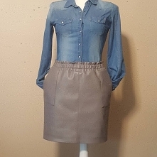 Spódnica skórzana, mini, kieszenie, gumka w talii