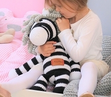 Biało czarna handmade zebra w rozmiarze XL