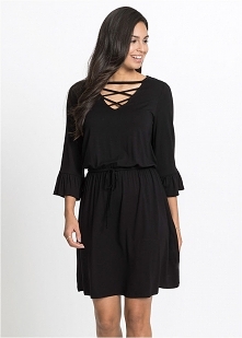 Sukienka mała czarna
link w komentarzu