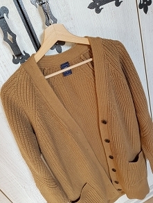 Wyprzedaż zapraszam. Ciuchy za grosze