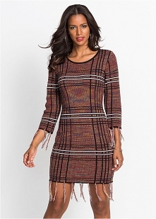 Sukienka dzianinowa w kratkę
link w komentarzu