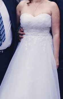 Suknia ślubna- sprzedaż