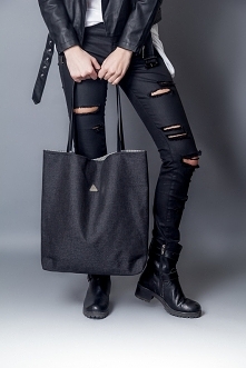 torba triangle grafit zamek