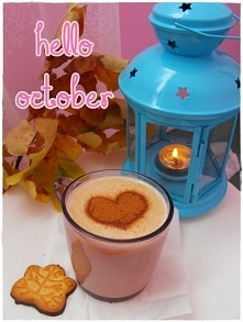 Biała, gorąca czekolada do picia – na październik, na jesień, na każdy dzień