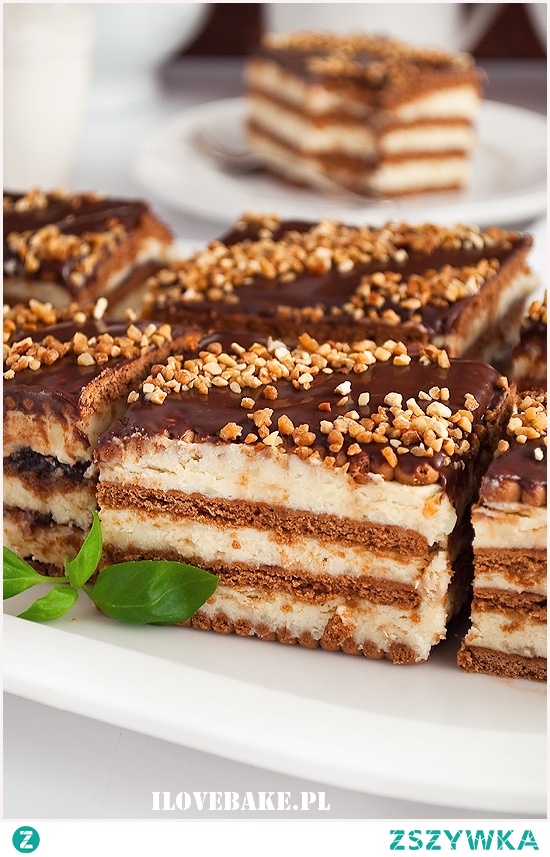 Ciasto chałwowe bez pieczenia