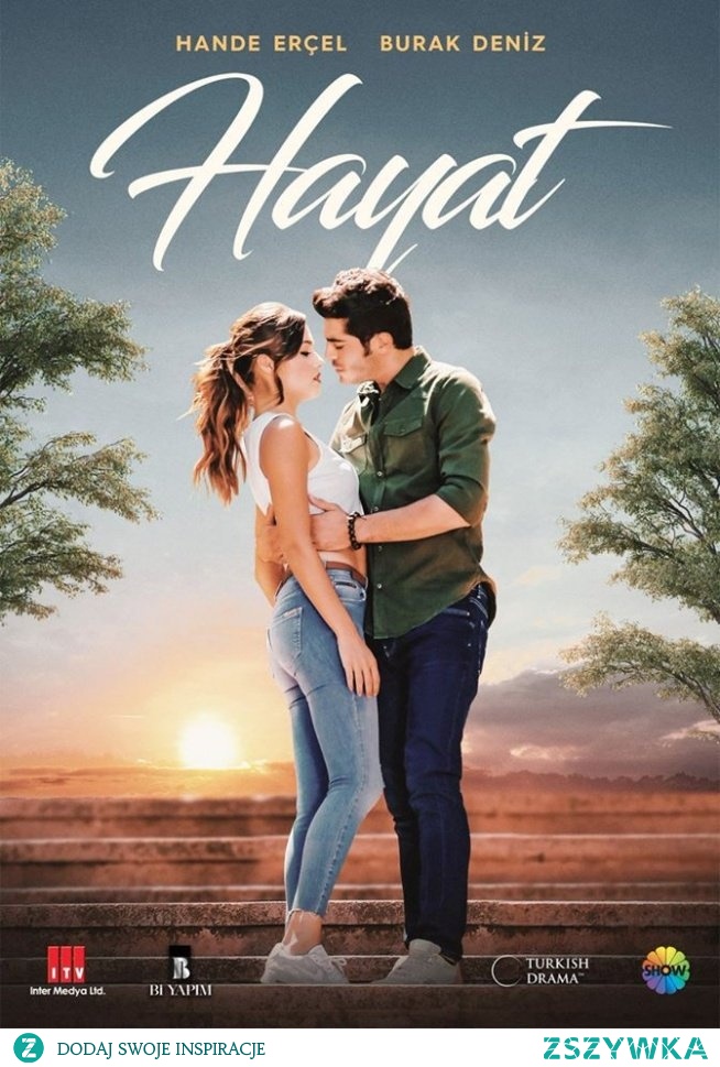Ask Laftan Anlamaz   ---                                                                                                                                                                                                      


Hayat to dziewczyna ze wsi ,która ma surowych rodziców. Jest zakochana w  swoim szefie Muracie. Jednak życie Hayat jest pełne sekretów, które mogą zrujnować zarówno jej karierę jaki i związek.