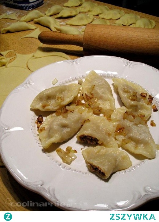 pierogi z mięsem