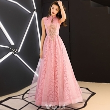 Chiński Styl Cukierki Różowy Sukienki Wieczorowe 2019 Princessa Wysokiej Szyi Aplikacje Frezowanie Bez Rękawów Bez Pleców Z Koronki Długie Sukienki Wizytowe