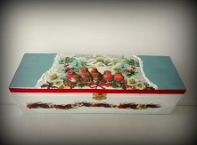 Pudełko świąteczne drewniane ręcznie zdobione na wino.
Drewnorzeczy Facebook zapraszam:)