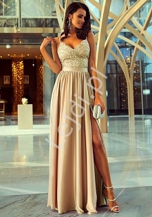 Suknia wieczorowa w karmelowym kolorze. Sukienka na studniówkę, wesele, bale. lejdi.pl