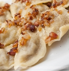 Pierogi z grzybami i boczkiem