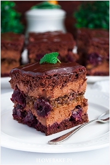 CZEKOLADOWE CIASTO SNICKERS