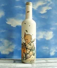 Butelka ręcznie malowana Chłopczyk z garnkiem miodu