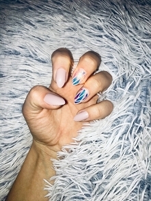 christmas nails ❄️❄️❤️  #pink #briliant