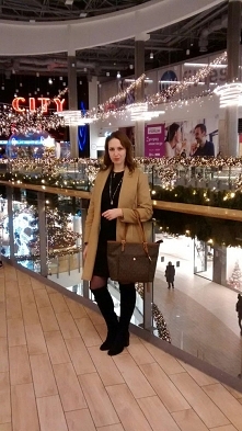 Camel i czerń od Preppystyl...