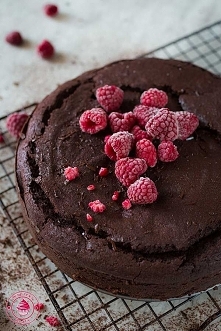 Czekoladowe ciasto z malinami - Najlepszy przepis - Wypieki Beaty