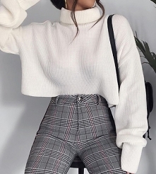 Zimowe stylizacje z białym ...