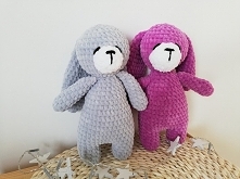 Królik maskotka wykonany na szydełku