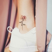 Motywy kwiatów chyba zawsze...