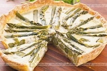 Green pizza