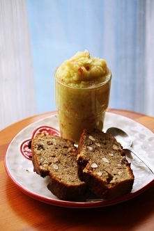 pełnoziarnisty chlebek bananowy