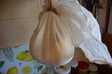 Śniadaniowy serek z jogurtu greckiego