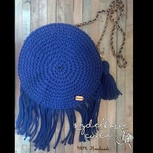 Torba ze sznurka na szydełku
W stylu BOHO
poręczna na złotym lub srebrnym łańcuszku

Znajdziesz mnie na Facebooku
#szydelkowecudasklep