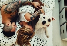 Tatuaże, zwierzęta, miłość.
(zdjęciezinterneru)