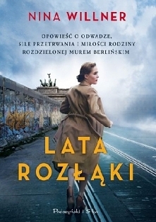 Opowieść o odwadze, sile przetrwania i miłości rodziny rozdzielonej murem berlińskim.

Czy czterdzieści lat to dużo w dziejach ludzkości lub w historii Europy? Być może nie aż t...