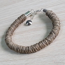 ekologiczna bransoletka z naturalnego lnu, z kryształkiem Swarovskiego