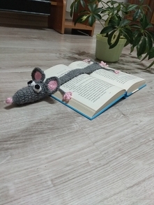 Zakładka szary szydełkowany  szczurek