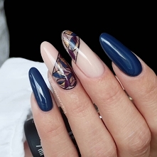 Cosmetics Zone 320 Dim Jeans, Cosmetics Zone 319 Cocoa 100%, Cosmetics Zone 325 Golden Eye, Cosmetics Zone 318 Five Stars Violet,