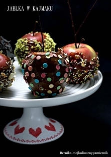 jabłka, kajmak