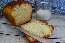 Chlebek na mleku