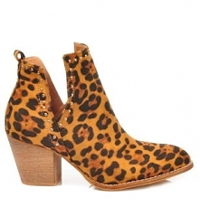 Botki w panterkę od Pantofelek24. Klik w obrazek.