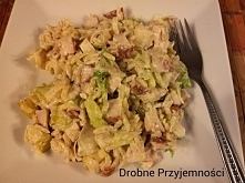 Sałatka z kurczakiem i gruszkami