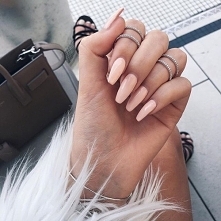 Żel kontra hybryda – co wybrać?