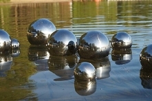 kula do ogrodu ze stali nierdzewnej