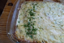 Zapiekane filety z kurczaka w sosie cebulowym -przepis zaczerpnięty z kalendarza kulinarnego