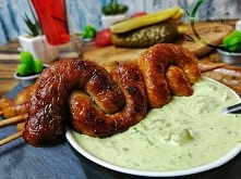 Znacie czosnek niedźwiedzi? Jeżeli jeszcze nie to warto kliknąć w zdjęcie :) 

- dwa przepisy w tym na nietypową wersję sosu tzatziki

- kila innych pomysłów kulinarnych :)