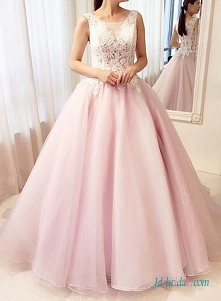 #Pinkweddingdress z gorsetem z koronki iluzyjnej
Model: H0681 (Darmowa wysyłka na cały świat)