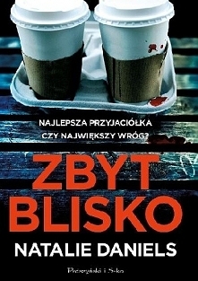 Connie i Ness poznały się w...