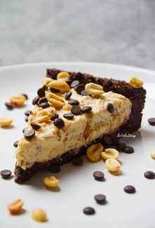 HIT! Orzechowa tarta z masłem orzechowym. Przepis po kliknięciu w zdjęcie.