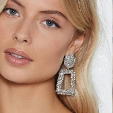 Duże kolczyki w cenie 9,35 zł. Kliknij w zdjęcie, aby przejść do sklepu Silvona.pl.