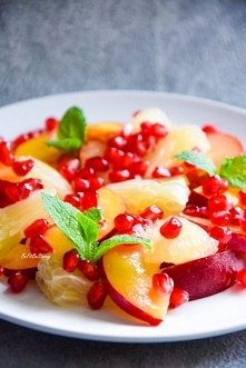 Szybka jesienna sałatka owocowa. Przepis po kliknięciu w zdjęcie.