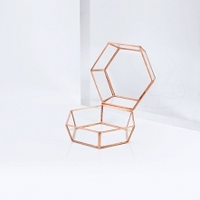 Pudełko na obrączki ślubne lub pierścionek