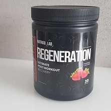 Stosowanie Nutrigo Lab Regeneration jest niezwykle proste. Wystarczy rozpuścić jedną porcję produktu - 20 g (2 miarki – w zestawie) w 200 ml wody. Stosować 1 porcję dziennie bez...